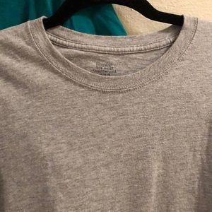 3 large plain t-shirts